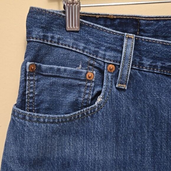 Levi's Men's 469 Loose Fit Jean Shorts 90s Size 33 Ling‎ Inseam 12" Medium Wash - Picture 5 of 15